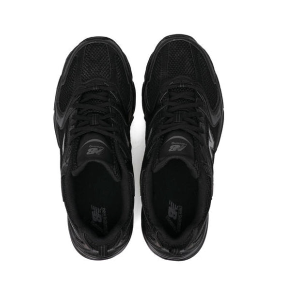 New Balance 530 Tri Black