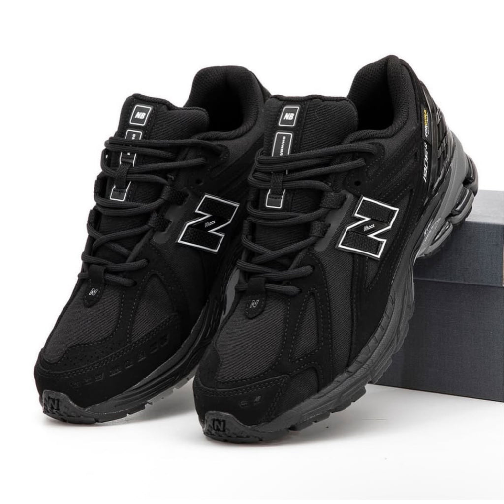 New Balance 1906R