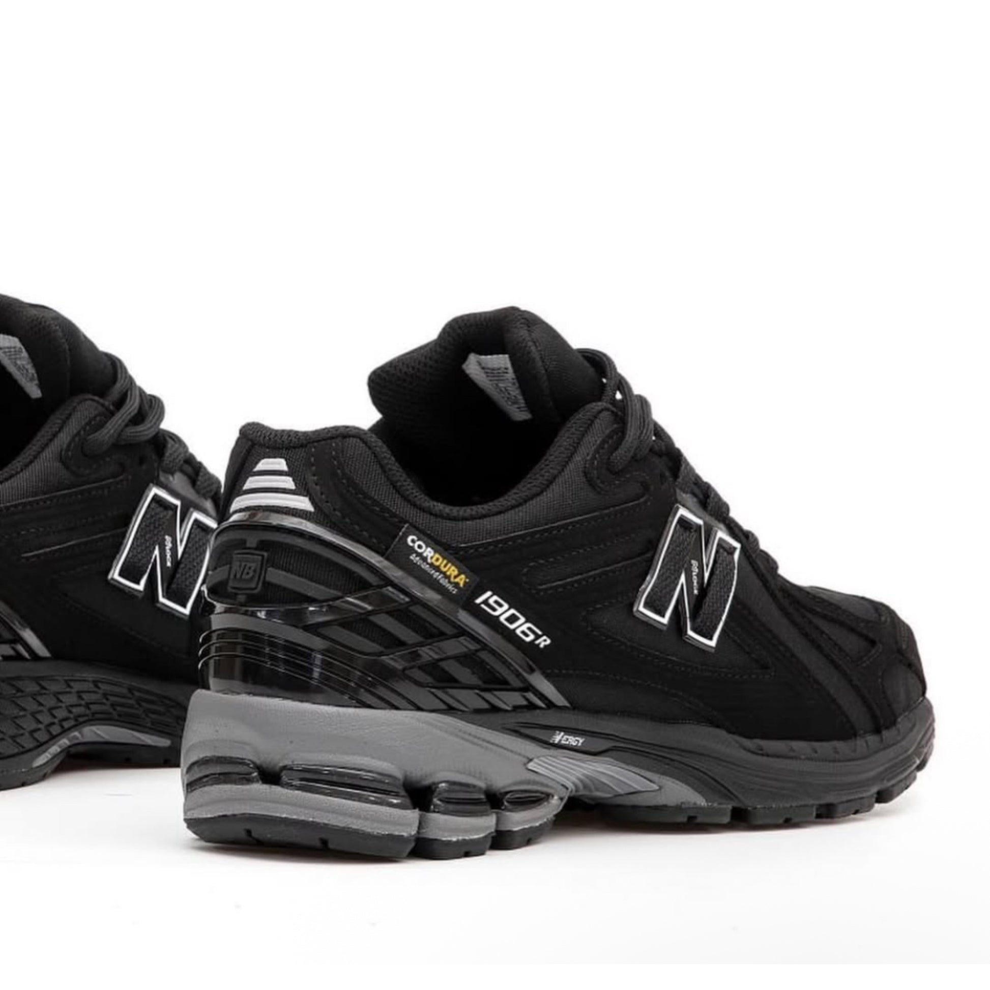 New Balance 1906R