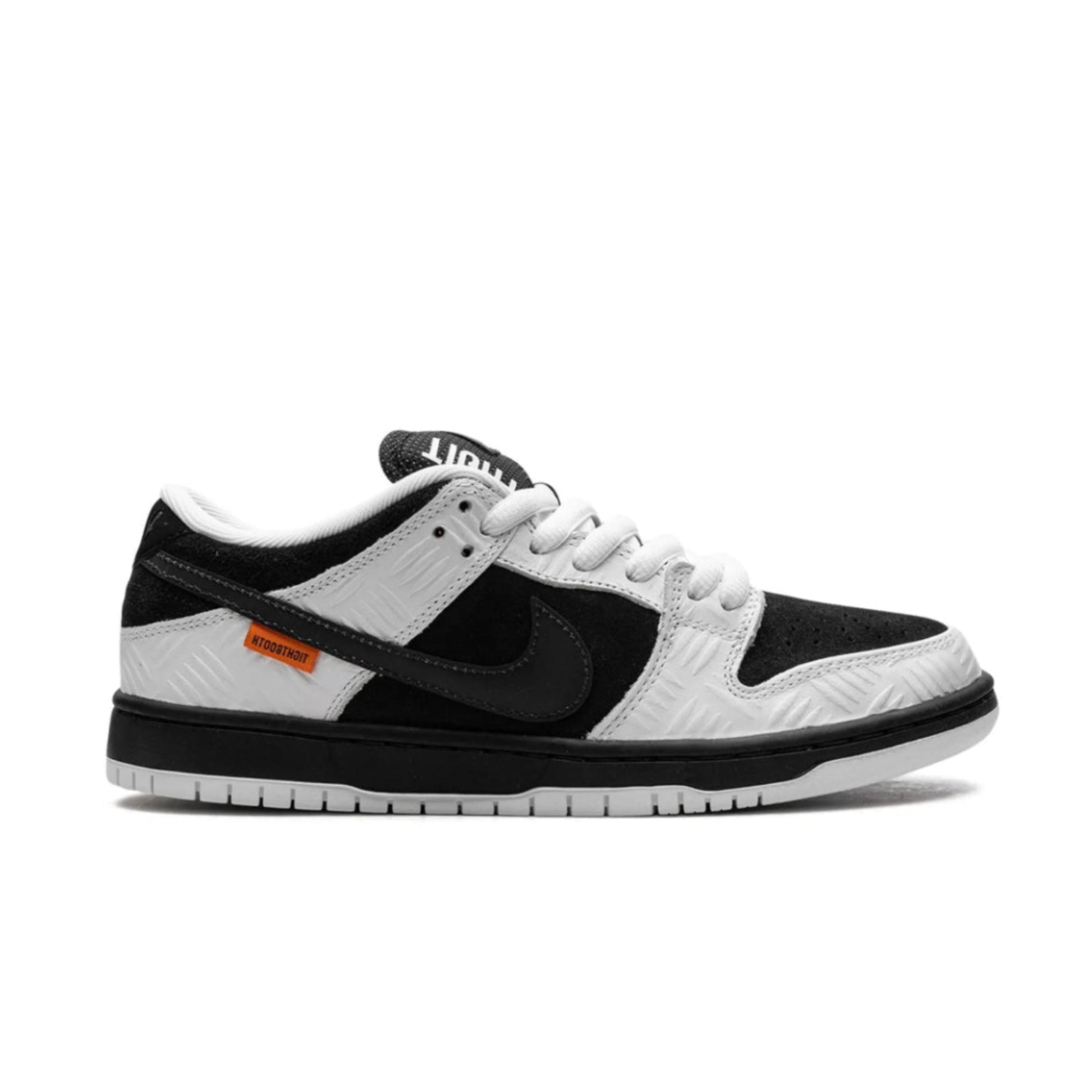 Nike SB Dunk Low TIGHTBOOTH